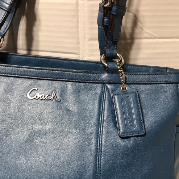 Coach smooth leather satchel with adjustable strap/silver tone hardware. EUC - Picture 8 of 11